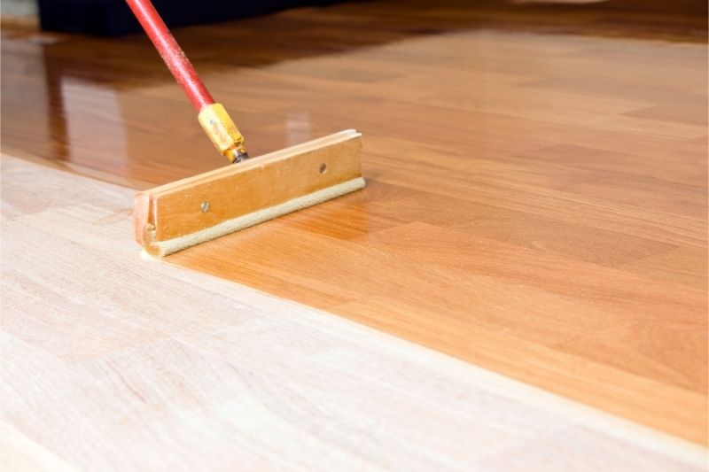 Applying Polyurethane On Hardwood Floor 