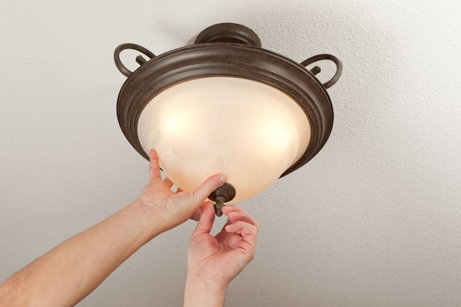 remove ceiling light cover with clips