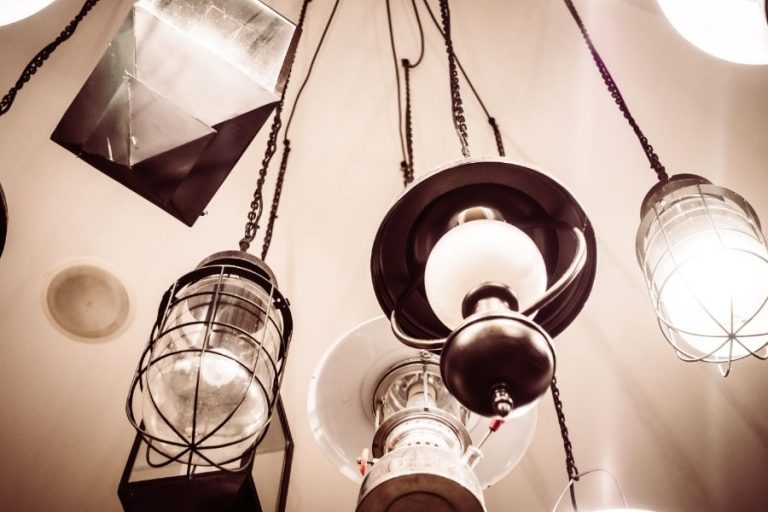 4 Ways How to Remove Ceiling Light Fixture with No Screws