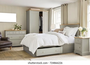 What Is The Best Wood For Bed Making?