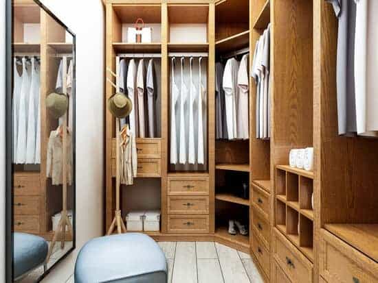 How To Decorate Walk In Closet