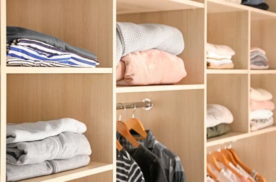 How To Hang Closet Shelves Without Studs