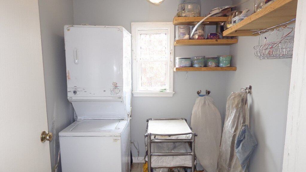 efficient small laundry organization