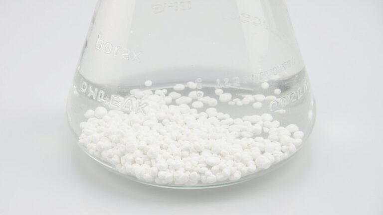 Does Borax Completely Dissolve In Water?