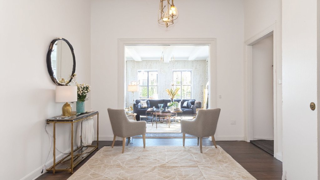 designing an open foyer