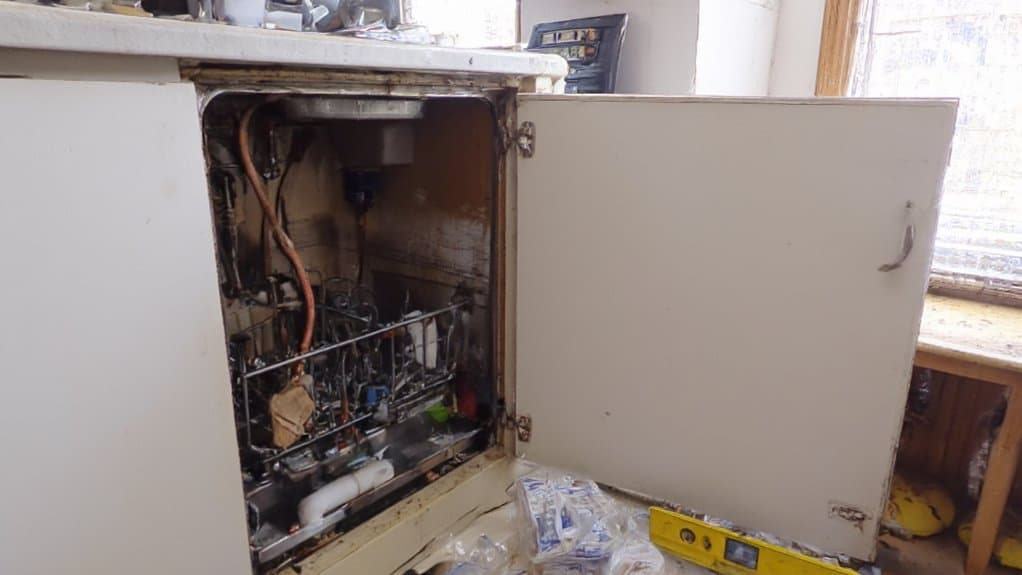 install dishwasher in kitchen