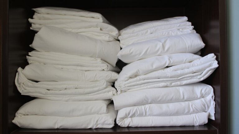 Why Do My Sheets Smell After Being In The Closet?