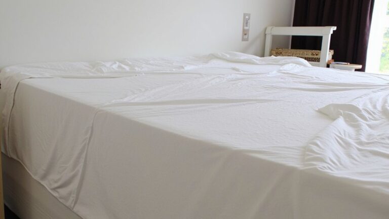 Do You Sleep On Top Of Fitted Sheet Or Flat Sheet?
